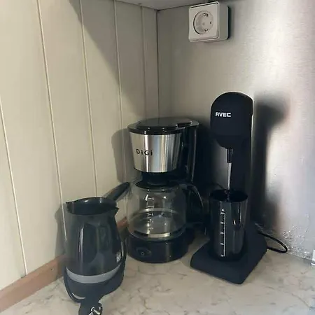 Kiki House *