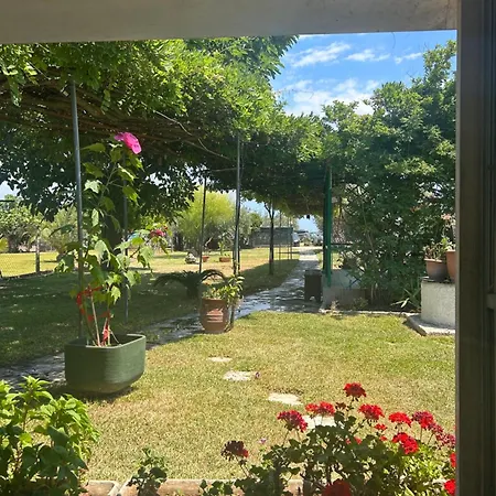 בית נופש Kiki House נאה פוטידאה